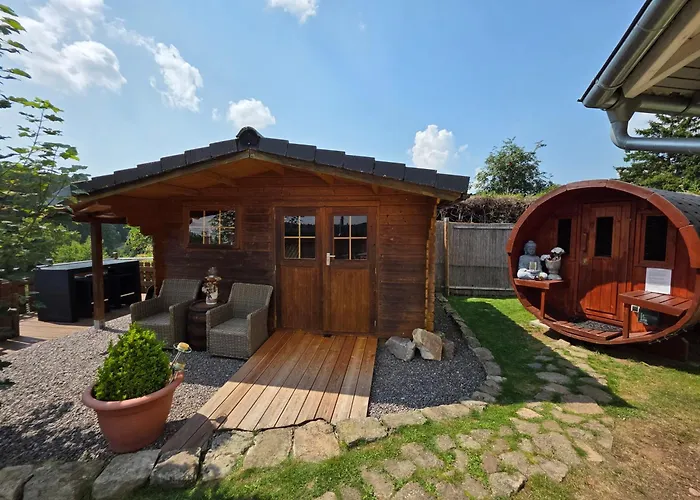 Sonnenhuesli Mit Sauna Und Whirlpool Auch Hunde Sind Herzlich Willkommen *