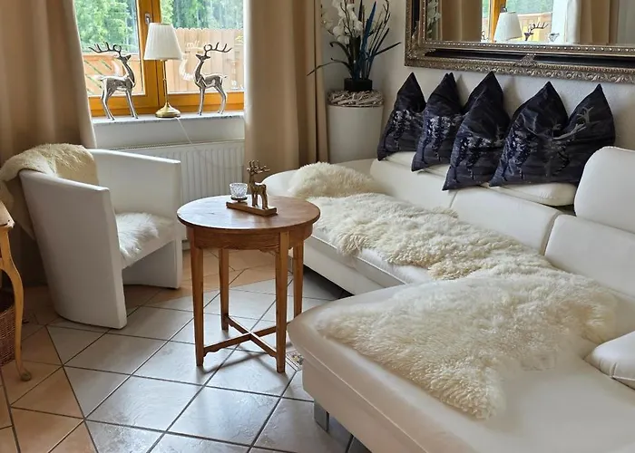 Sonnenhuesli Mit Sauna Und Whirlpool Auch Hunde Sind Herzlich Willkommen Casa vacanze Lenzkirch